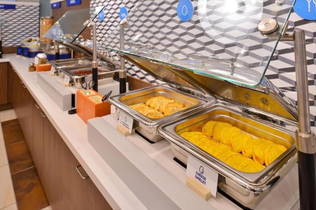 Holiday Inn Express Crockett By Ihg Esterno foto