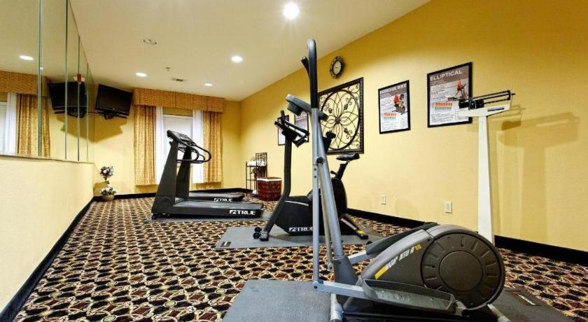 Holiday Inn Express Crockett By Ihg Esterno foto