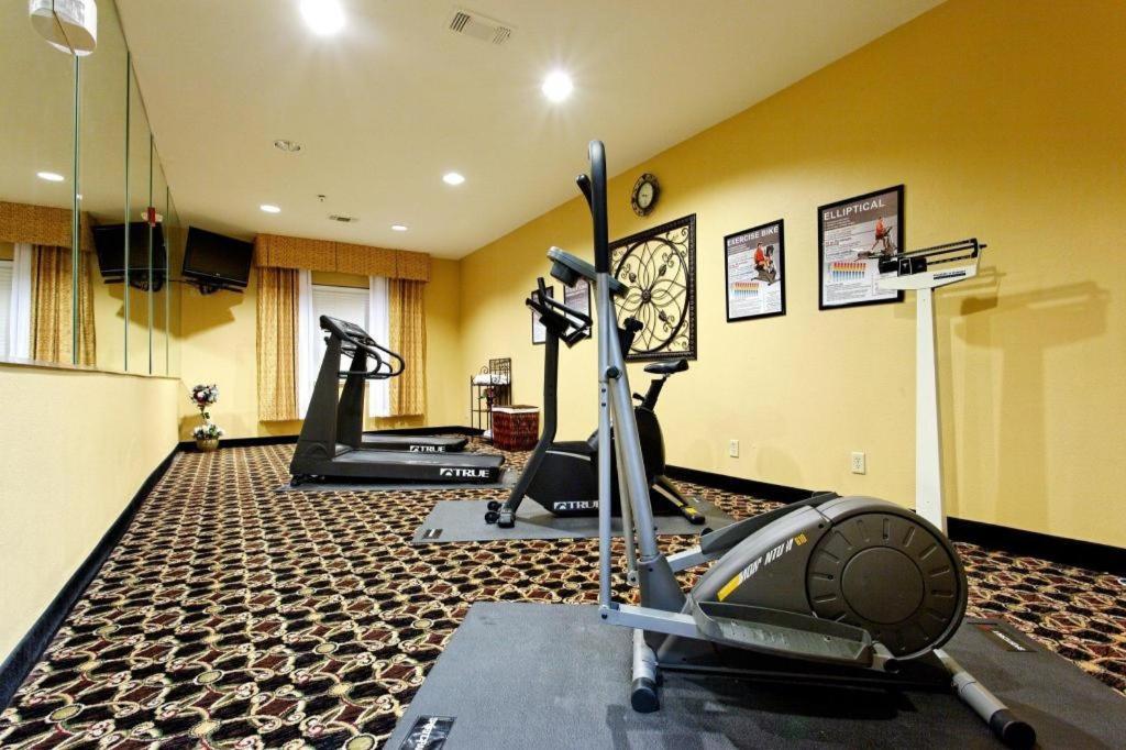 Holiday Inn Express Crockett By Ihg Esterno foto